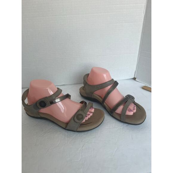 AETREX JESS Smoke Brown Adjustable Quarter Strappy Orthopedic Comfort Sandals 10 - Picture 2 of 11